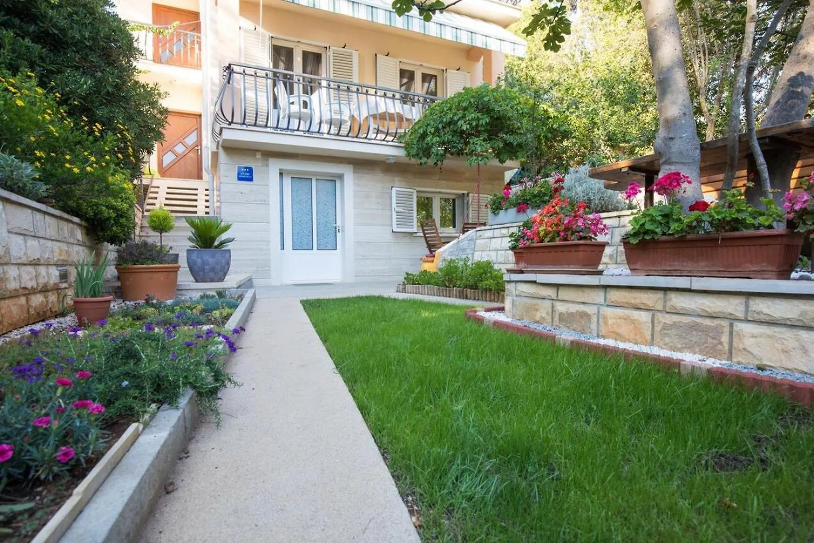 Apartments Baradic Petrčane Croacia